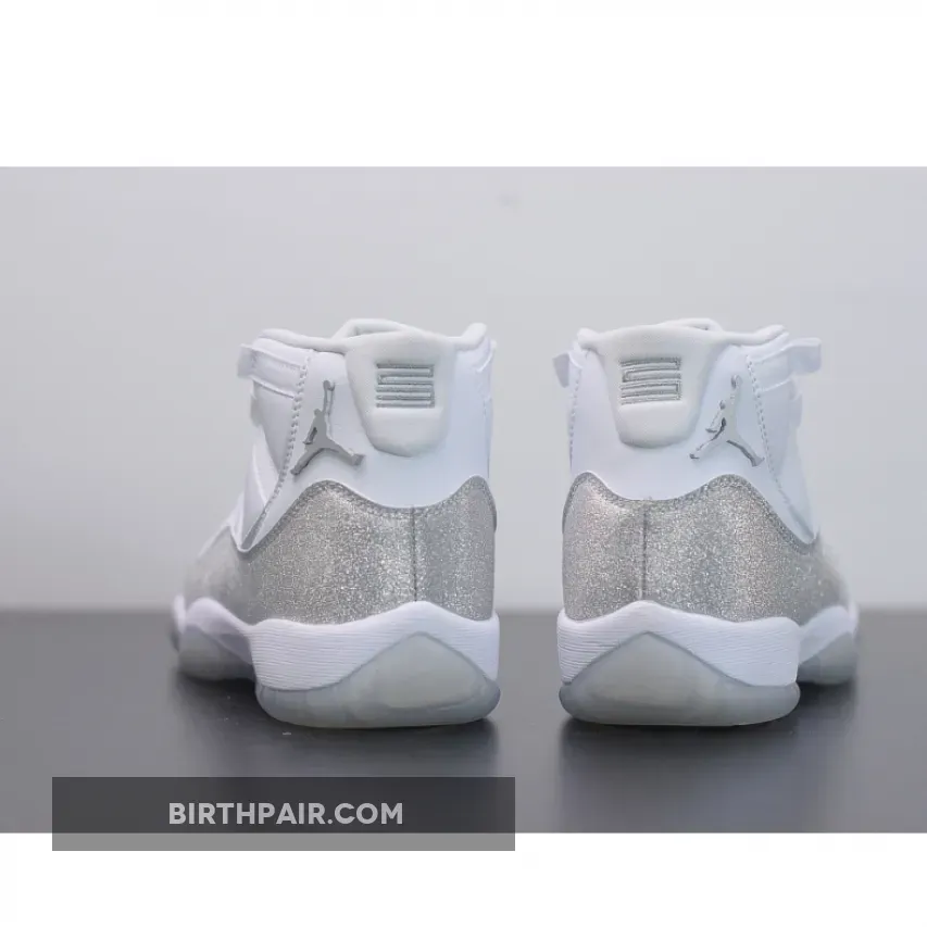 Jordan 11 Vast Grey Metallic Jordan 11 AR0715-100