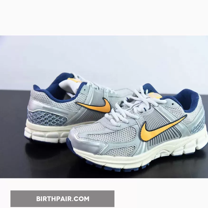 Nike Zoom Vomero 5 Pure Platinum/Laser Orange Nike Zoom Vomero 5 Pure Platinum Laser Orange