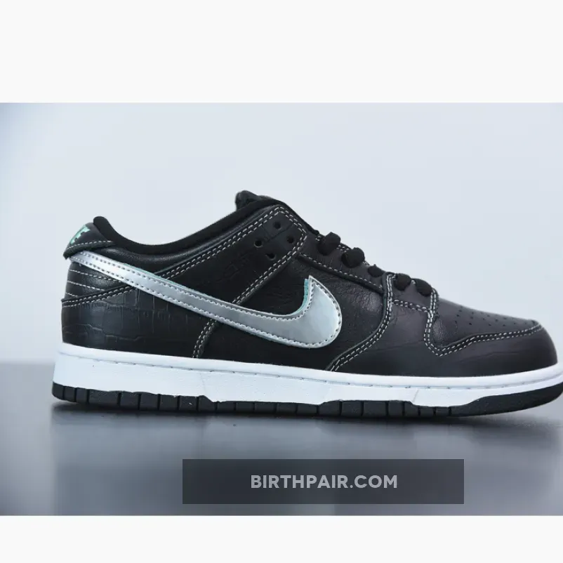 Diamond Dunk Low Diamond Supply Co. x Nike SB Dunk Low Black