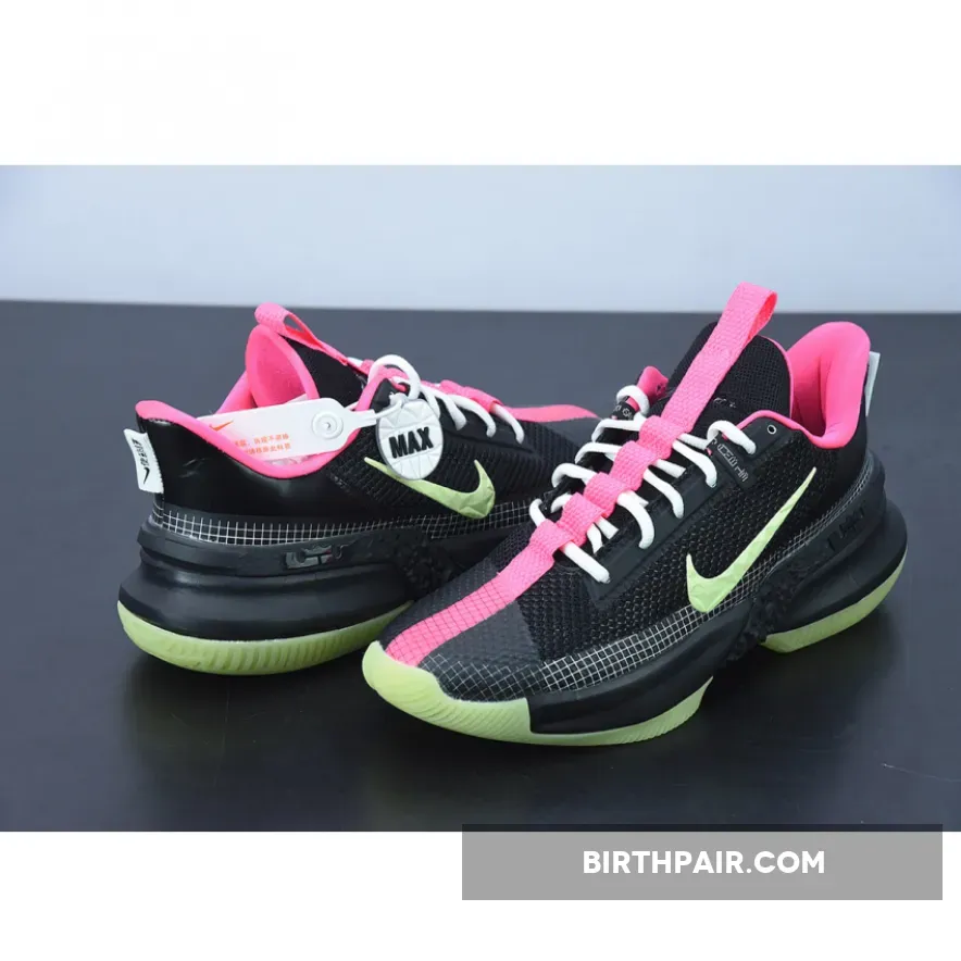 Ambassador Lebron / Nike LeBron Ambassador 13 'Yeezy'