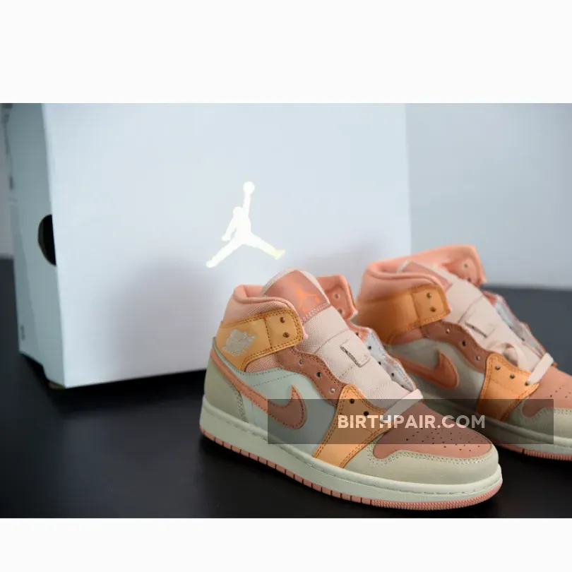 Apricot Jordan 1 / Air Jordan 1 Mid Apricot Orange