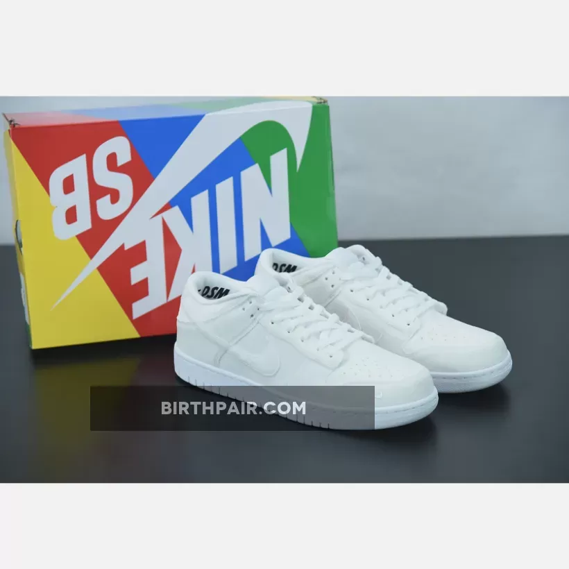 Dsm Nike Dunks / Dover Street Market x Nike Dunk Low Tiple White