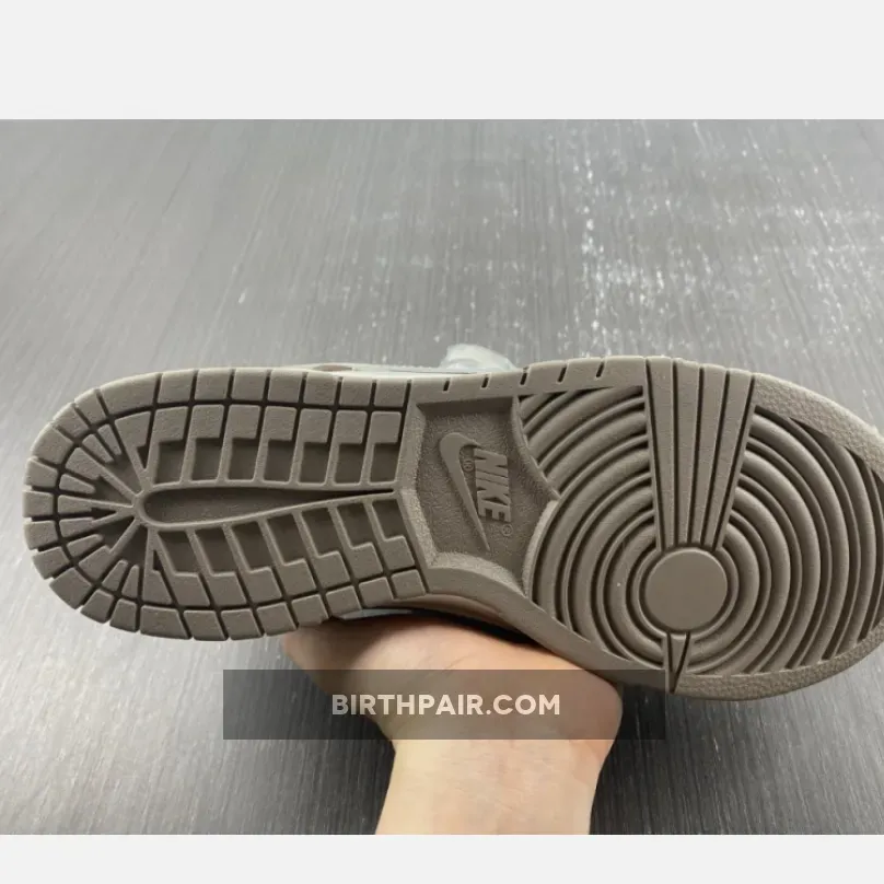 Moon Fossil Nike Dunks / Nike Dunk Low Grey Beige