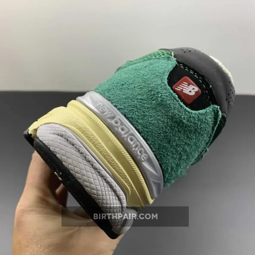 New Balance 990v3 MiUSA Green Yellow Teddy Santis M990GG3