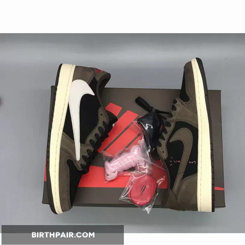 Air Jordan 1 Low Mocha Travis Scott / Air Jordan 1 Retro Low OG 'SP Travis Scott'