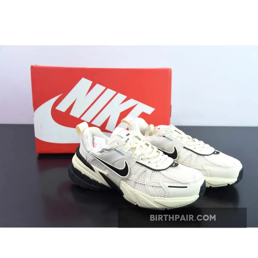 Nike Runtekk Coconut Milk Black 1685466442