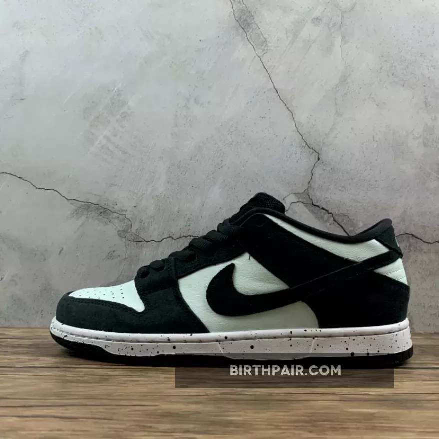 Nike Dunk Barely Green Nike SB Dunk Low Pro Black/Barely Green-White