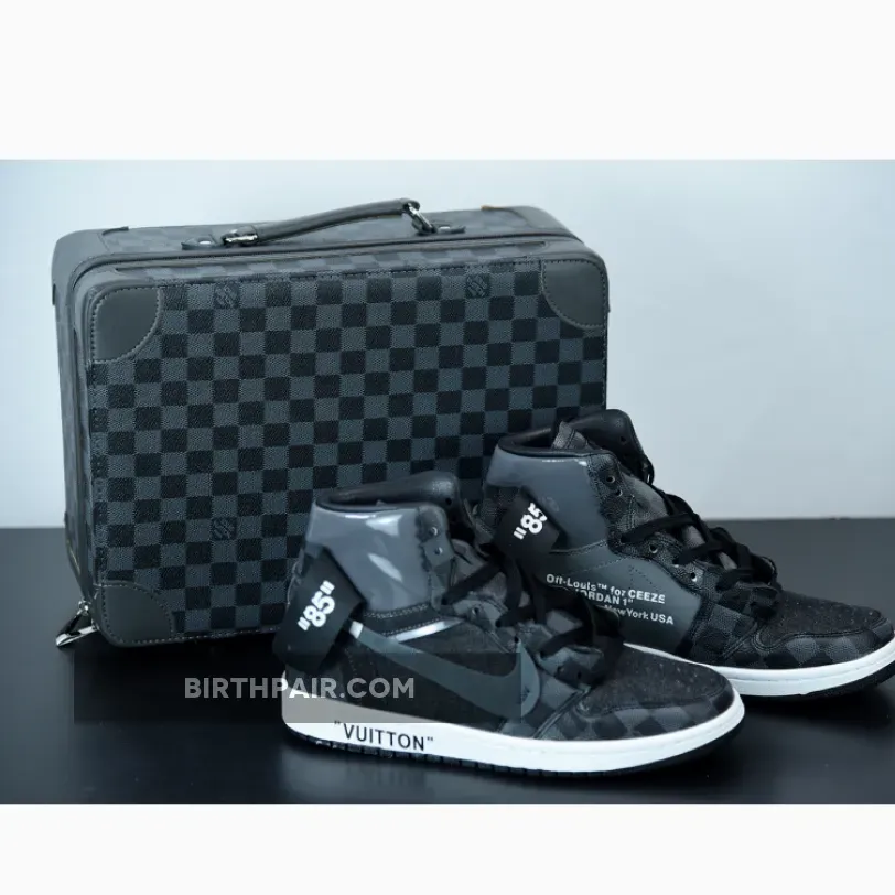 Air Jordan 1 Customization / OFF–WHITE x Air Jordan 1 Black by Ceeze