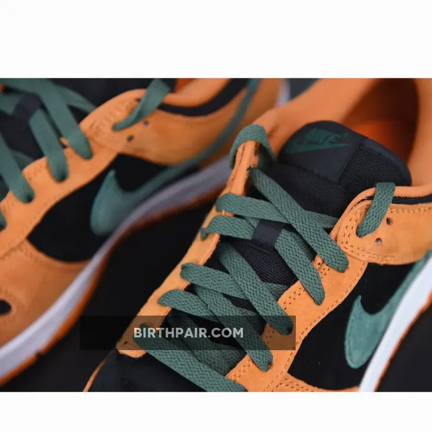 Ceramic Dunk Low Nike Dunk Low SP Black/Ceramic-Nori