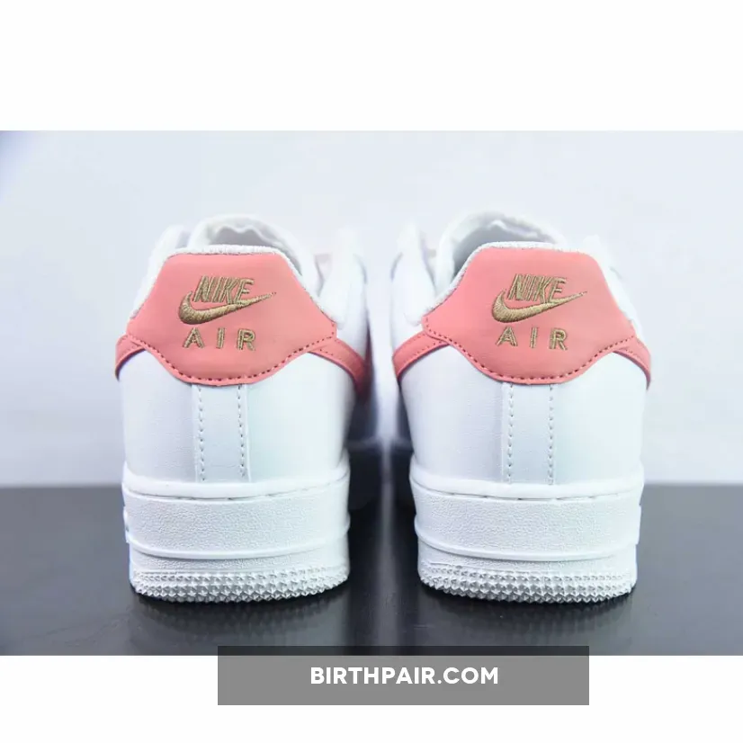 Nike Rust Pink / Nike Air Force 1 Low White Rust Pink