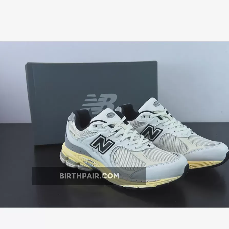 thisisneverthat x New Balance ML2002R White Black ML2002RT