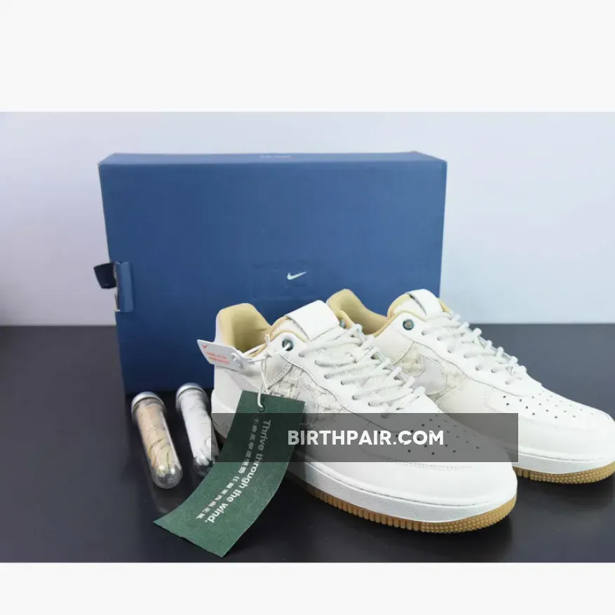 Nike Air Force Light Orewood Brown Nike Air Force 1 Low 'NAIKE' Sail/Gum