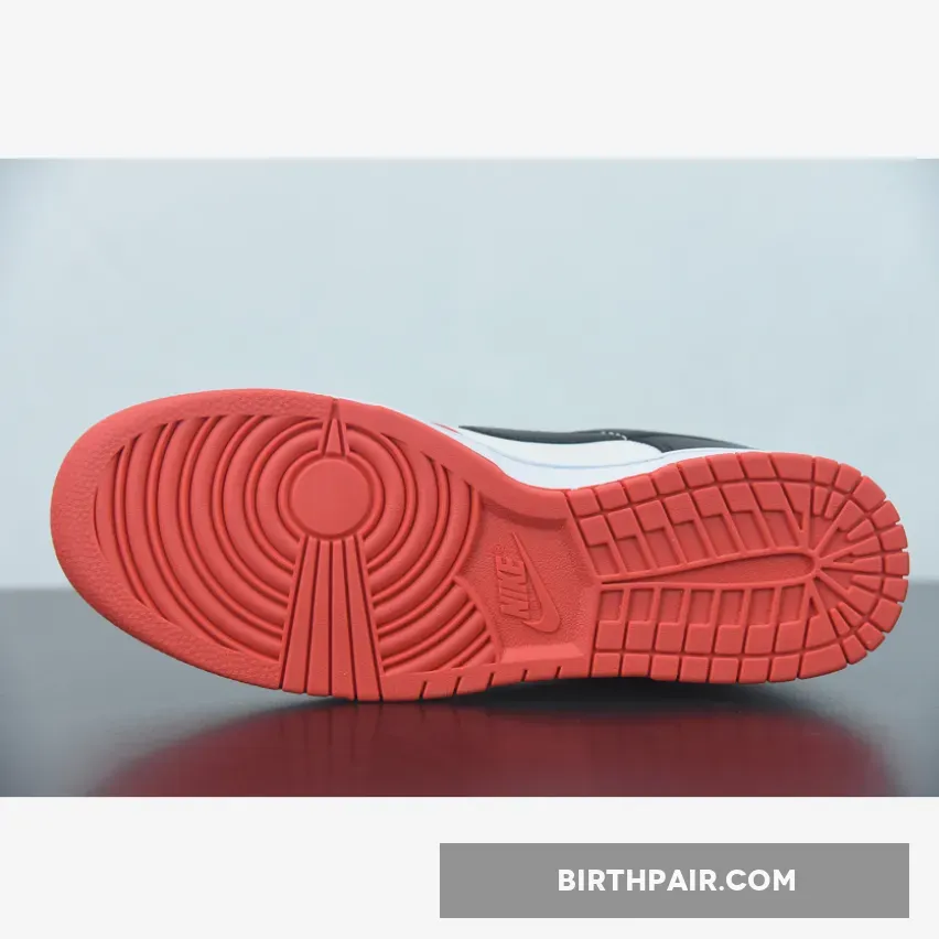 Bulls Dunk / NBA x Nike Dunk Low EMB 'Chicago' Sail/Black-Chile Red