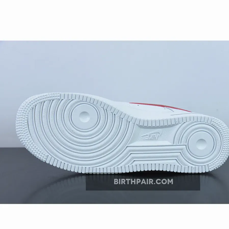 Red Nike Air Force One / Nike Air Force 1 Low Picante Red Wolf Grey