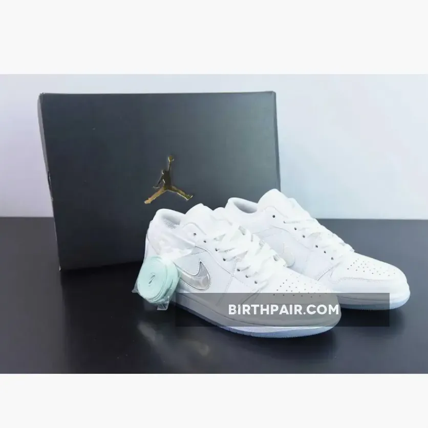 Air Jordan 1 Low ‘Glitter Swoosh’ White